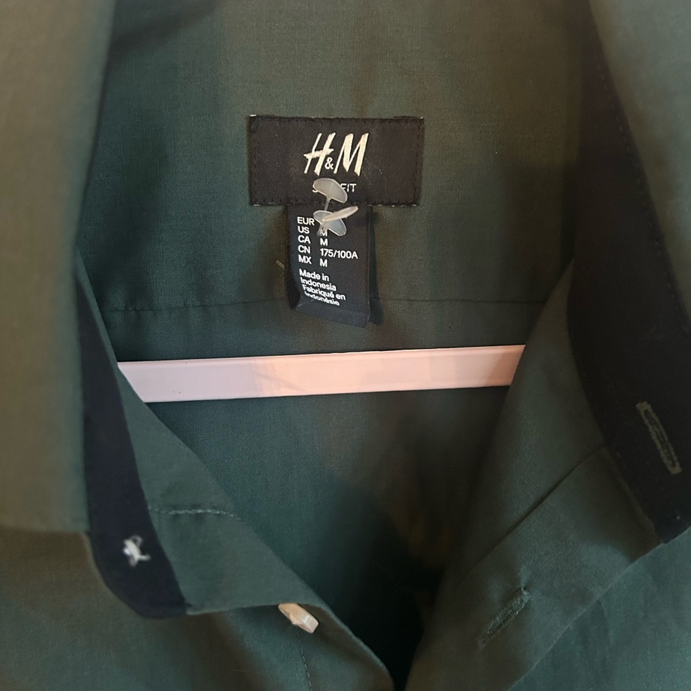 H&M Men's Button down Green Shirt size medium - Picture 4 of 5